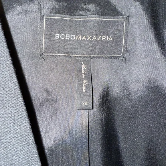 BCBGMaxazria black cape, blazer extra small like new never worn - Picture 3 of 8